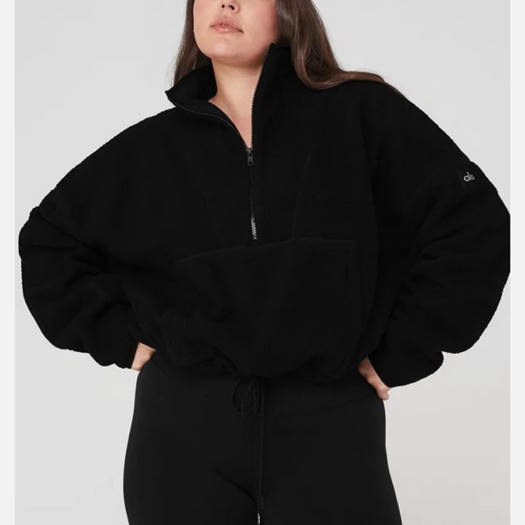 ALO Yoga Tops - ALO Yoga Micro Sherpa Fleece Half Zip Sweatshirt Cozy Cabin Sz Sm Black EUC